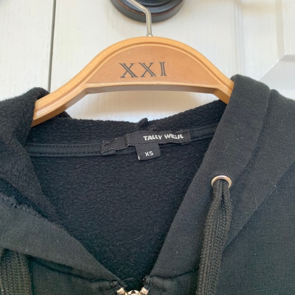 TALLY WEIJL zip up - Picture 3 of 3